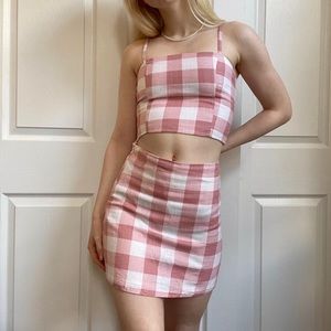 Adorable picnic gingham checkered cropped tank and skirt two piece set co-ord 💕